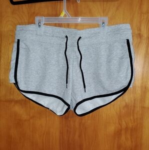 Gray Women's Divided Brand Shorts with Black Trim Size Medium